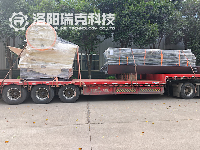 xw202511004.jpg